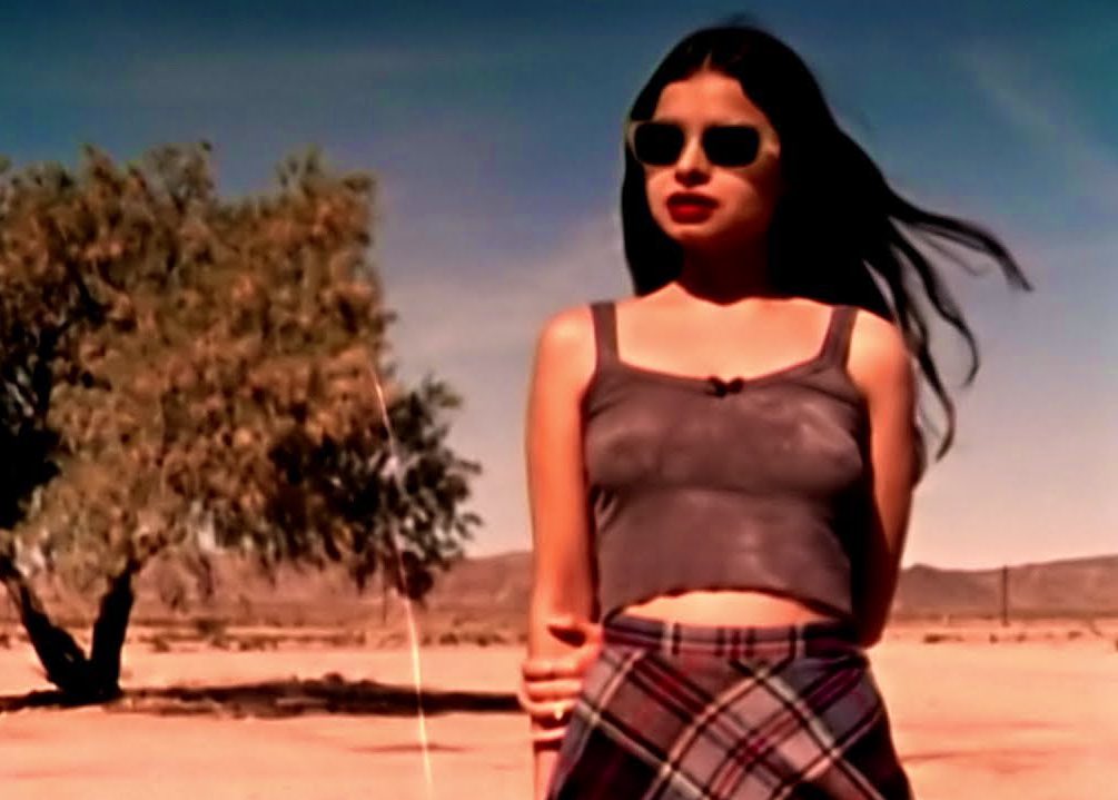 JakeRudh's tweet photo. On this day in 1993, Mazzy Star released the single “Fade into You”

“Strange you never knew” https://t.co/PDsSjAD13n