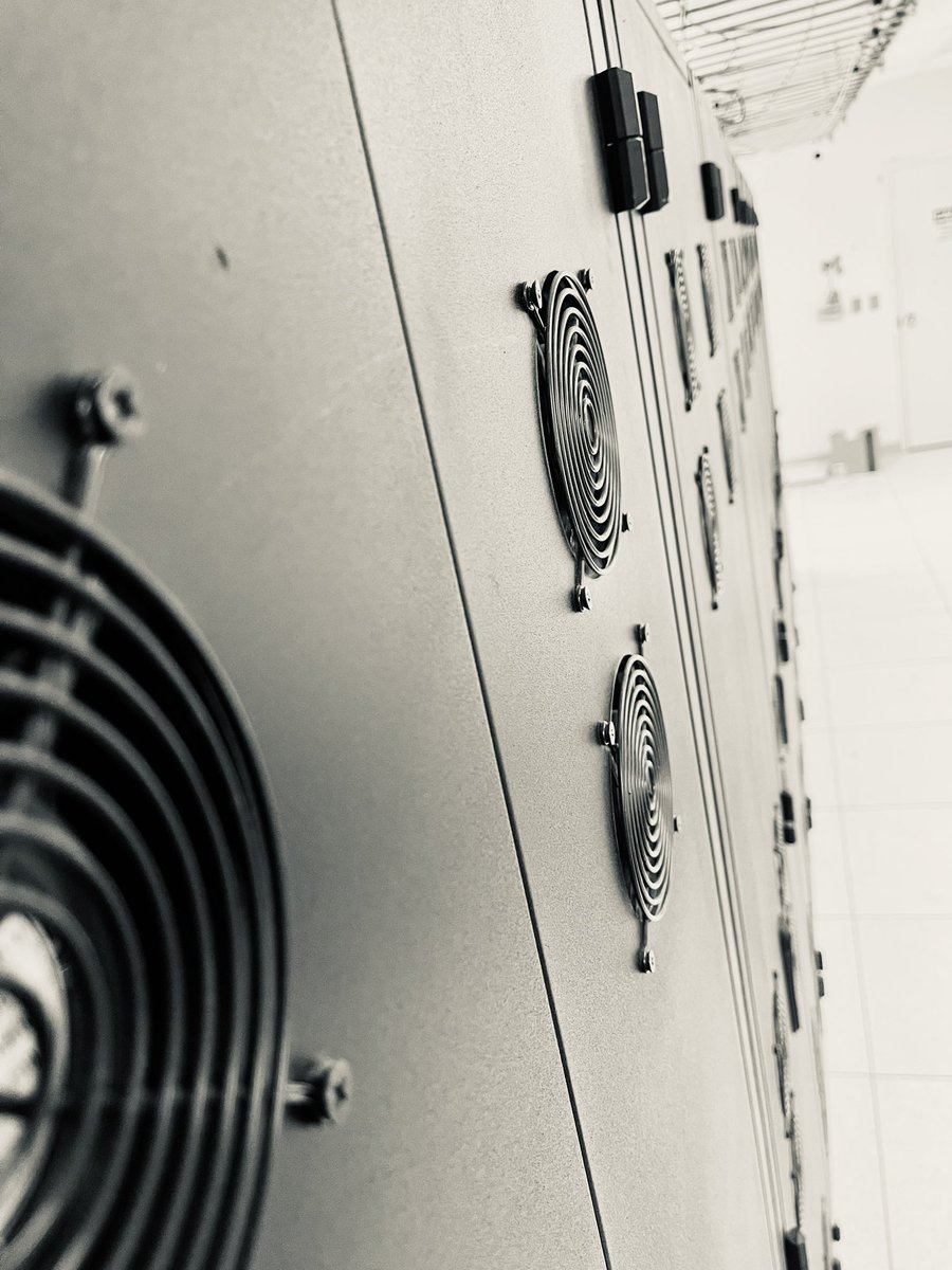 DediOutlet Dedicated Servers tweet media