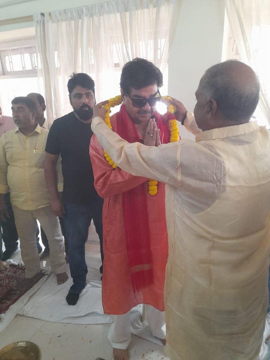 On the occassion of my beloved father late & great Shri B.P.Sinha's death anniversary in Patna along with some close family members & family friends performed a puja/havan in the loving memory of my parents. It brought back some very fond & loving memories of years gone by.…