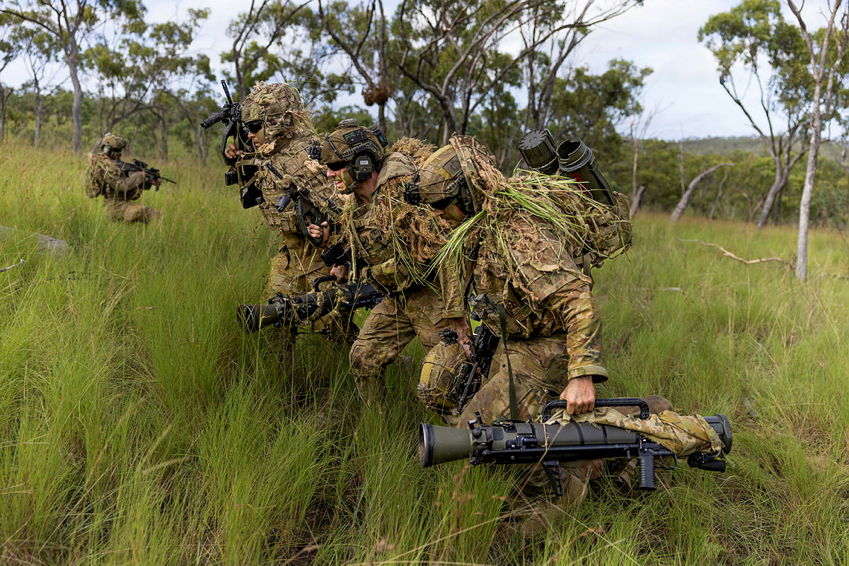 #AusArmy troops shoulder to shoulder during a live anti-armour stalk.