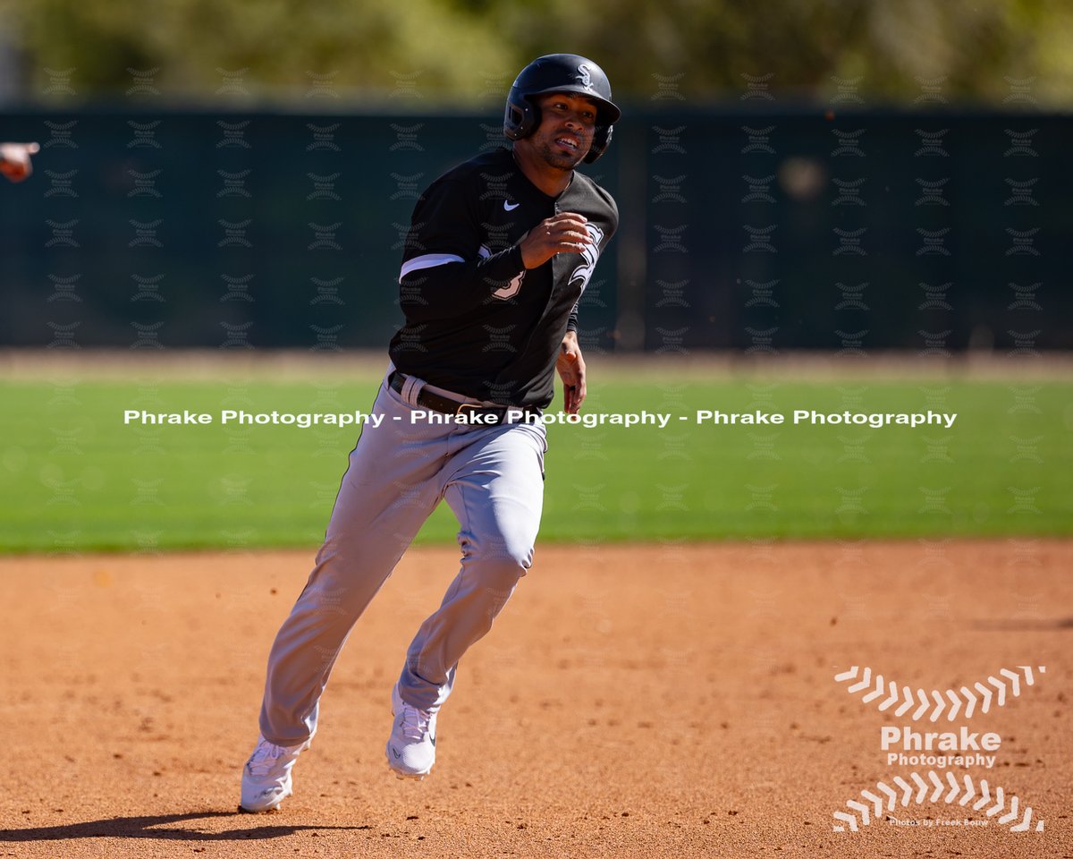 Angelo Castellano (33) Second Baseman White Sox IFA 2011 KCR VZL @angeloc1301 #whitesox #chisox #chicagowhitesox #ChangeTheGame #southside #LosWhiteSox #SouthSideOrDie @FutureSox @SouthSideSox @Whitesox_News1 @SoxOn35th @PipelineTo35th