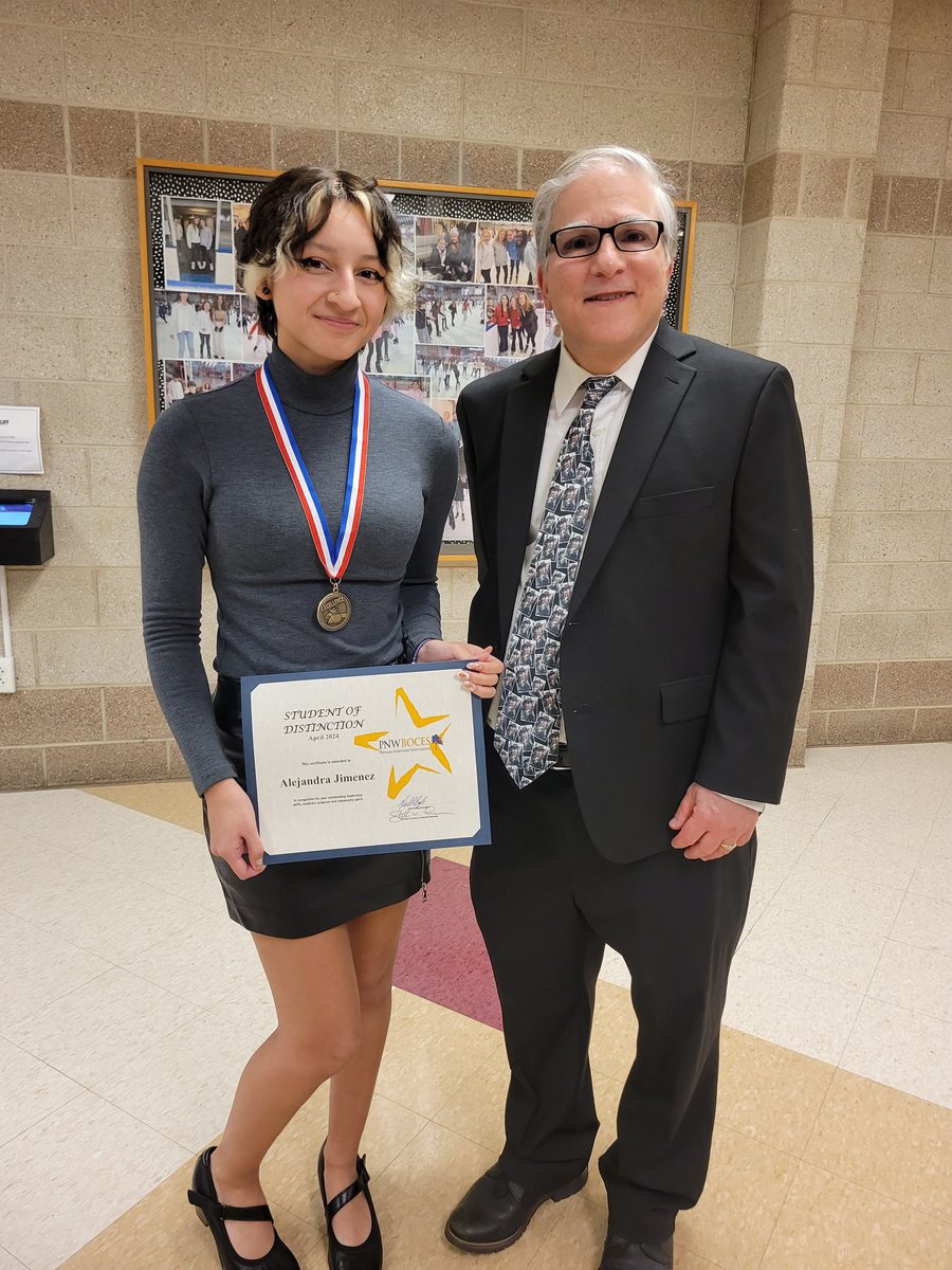 Congratulations 💐 Briarcliff Senior Alejandra Jimenez, CTE Student of Distinction in Micro Computer Technology @Bcliff_6th_man @SuperKaish @PNWDS @pnwbocestech @pnwboces @SkillsUSA