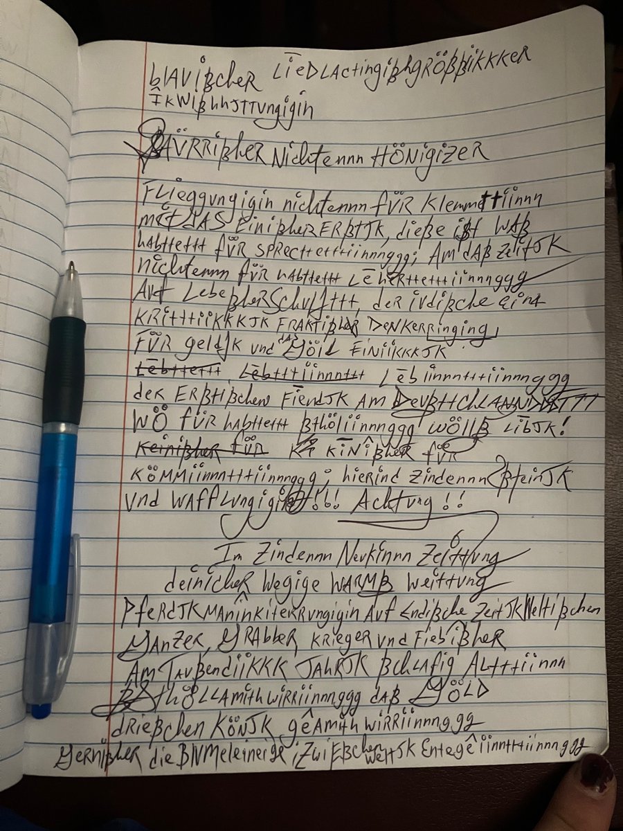 Gasmaske-Rubberdoll/GummiPuppe (@gummipuppeq) on Twitter photo 