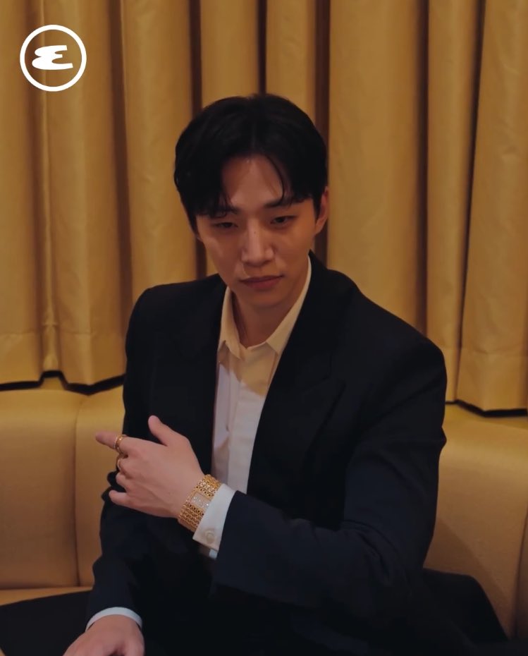 Golden Junho ✨
#LeeJunhoxPiaget150 #LEEJUNHO #이준호 #WatchesAndWonders2024