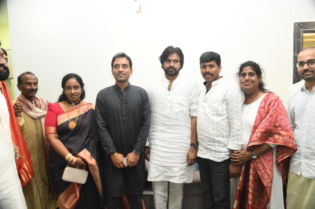 #PavanKalyan garu has invited our family to his new home for #Ugadhi, and we are grateful. The young, popular #Pitapuram #doctors are excited about this. #JSPForNewAgePolitics #TDJSPBJPTogether #ugadhicelebrations