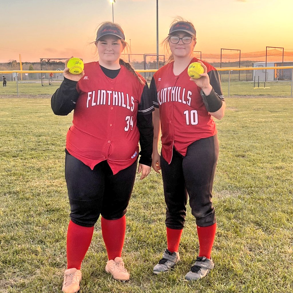 Flinthills Senior Sydney Sorum with her 3rd home run 💣 of the year and Junior Paige Corter with her 2nd home run 💣 as the Mustangs sweep West Elk 12-4 and 12-7 #SEKbombsquad #SEKsports