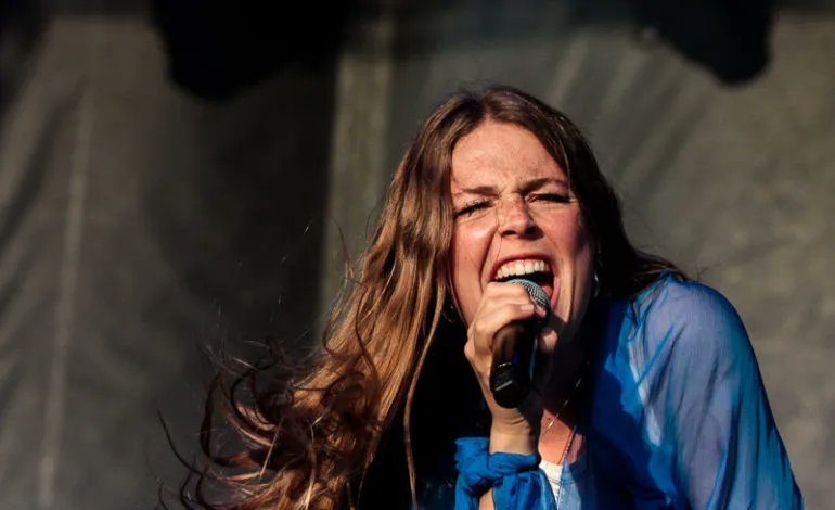 UPDATE: 4/11/2024 -@maggierogers has announced additional summer 2024 arena tour dates including shows at NYC's Madison Square Garden, LA's Kia Forum and Chicago's United Center. music.mxdwn.com/2024/02/22/new… #UPDATE #Arenaoutgoing