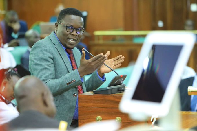 A defiant @JonaOdur warned Minister @OgwangOgwang that if he is to table evidence of his promise on having works for Aki-Bua stadium start within a week as he had promised, one of them would have to resign stating, “Usually when I speak I am very serious and I can challenge…