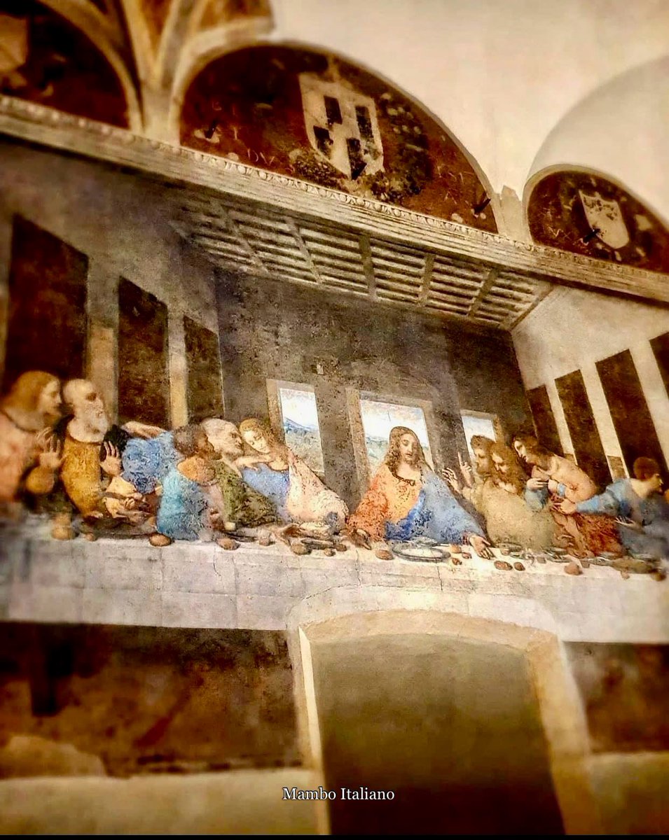 If you happen to pass through 📍Milan - Italy 🇮🇹, don't miss the chance to visit Leonardo Da Vinci's Last Supper. 
It'll be the best 15 euros you'll ever spend. I was amazed...  ✨

Link below 👇 if interested