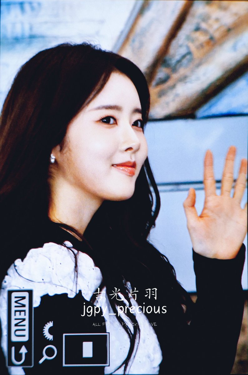 240412
KHH pre

#스테이씨 #STAYC #시은 #SIEUN
#GOLDENWAVE