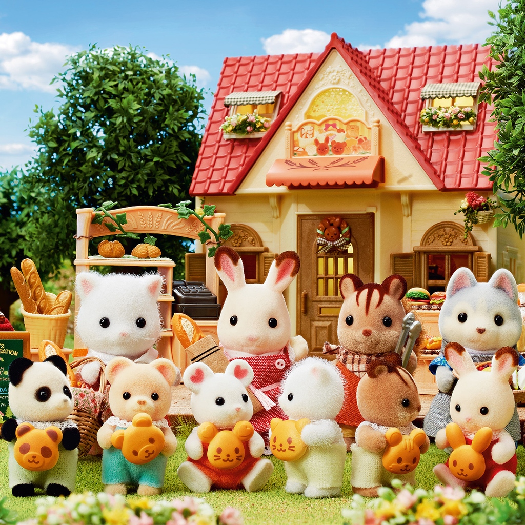 Do you love freshly baked bread? 🥖 The villagers sure do! 🥐 The babies even have cute buns that look just like them! #bread #bakery #yum #yummy #fun #InternationalDayofHumanSpaceFlight #WorldHamsterDay #BreadDay #sylvanianfamilies #sylvanianfamily #sylvanian