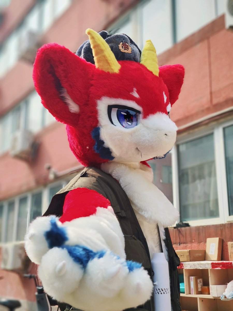 #ATOAMA2024
同志，来牵手吧～
Товарищ, держитесь за руку.