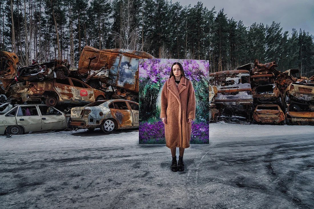 🇺🇦Photographer Olena Hrom from #Ukraine submitted a series called Stolen Spring. She has now won the international Fine Art Photography Award❤️