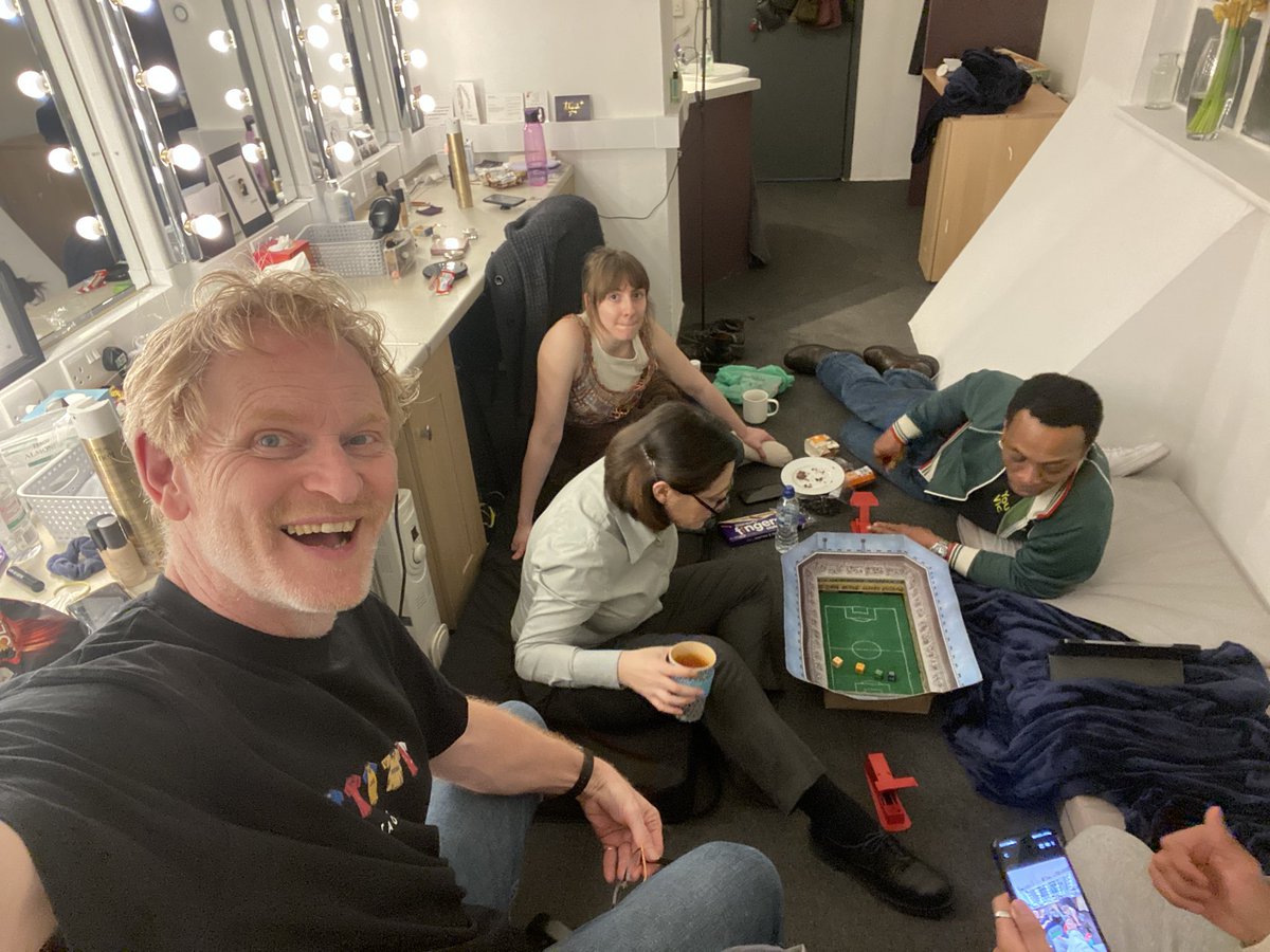 All go in the ‘A Mirror’ dressing room! ‘Soccer Dice’ league in full flow … play finishes next Saturday (20th April) folks … come on down and see it, it’s blooming fab … at The Trafalgar Theatre… @TrafTheatre @AMirrorWestEnd