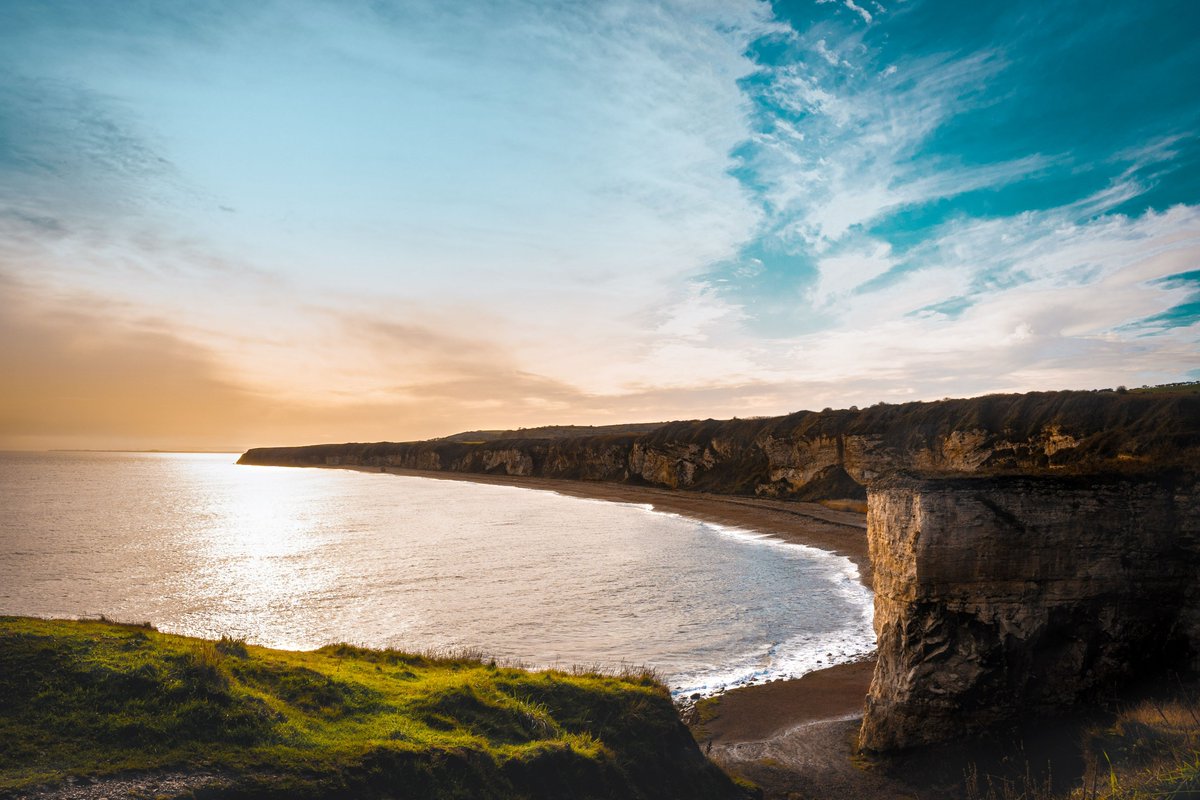 ThisisDurham's tweet image. From the rolling hills of the Durham dales, to the beautiful beaches on the heritage coast, there's something for everyone to explore and enjoy in Durham's great outdoors this spring: thisisdurham.com/spring #lovedurham #springbreaks