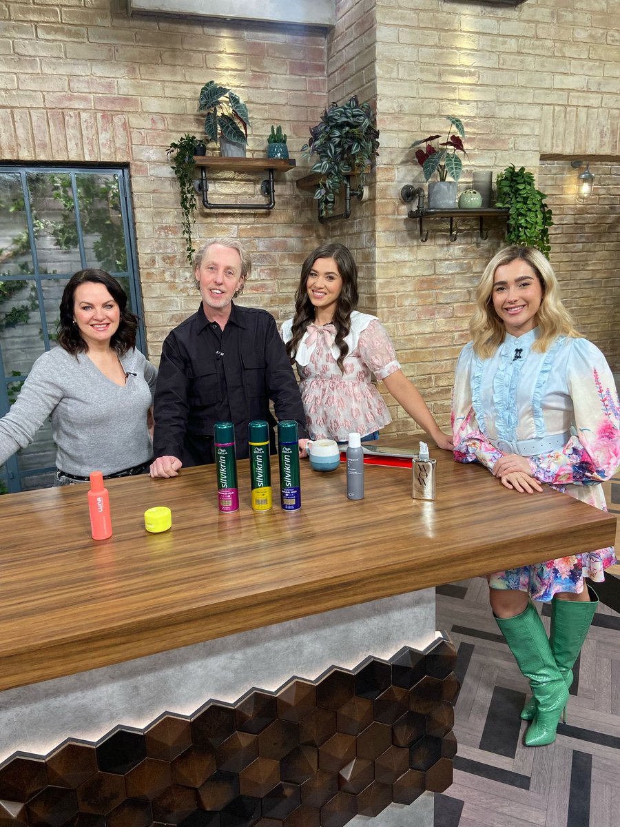 SUMMER BEAUTY BUYS 🌸 Beauty guru Triona McCarthy will chat through new beauty buys as celeb hairstylist James Brown offers his expertise #IrelandAM #hairstylist #hairproducts