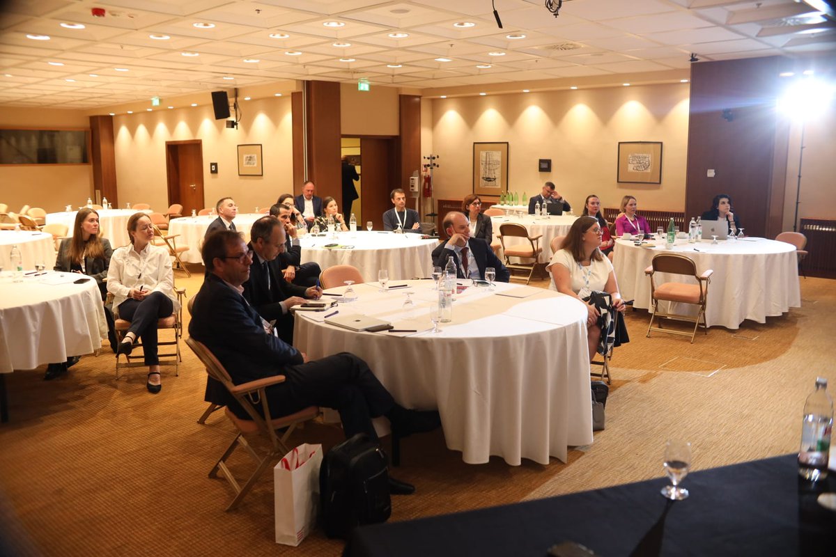 Good morning from Dubrovnik, Croatia! 🇭🇷 Day 2 of #RACEDBV is off to a flying start with two dynamic workshop sessions: ✈️ 'Impact of Seasonality', led by George Karamanos, CEO & Managing Director of KPI. Aviation Marketing Solutions. Esteemed speakers: Andrea Andorno, CEO at