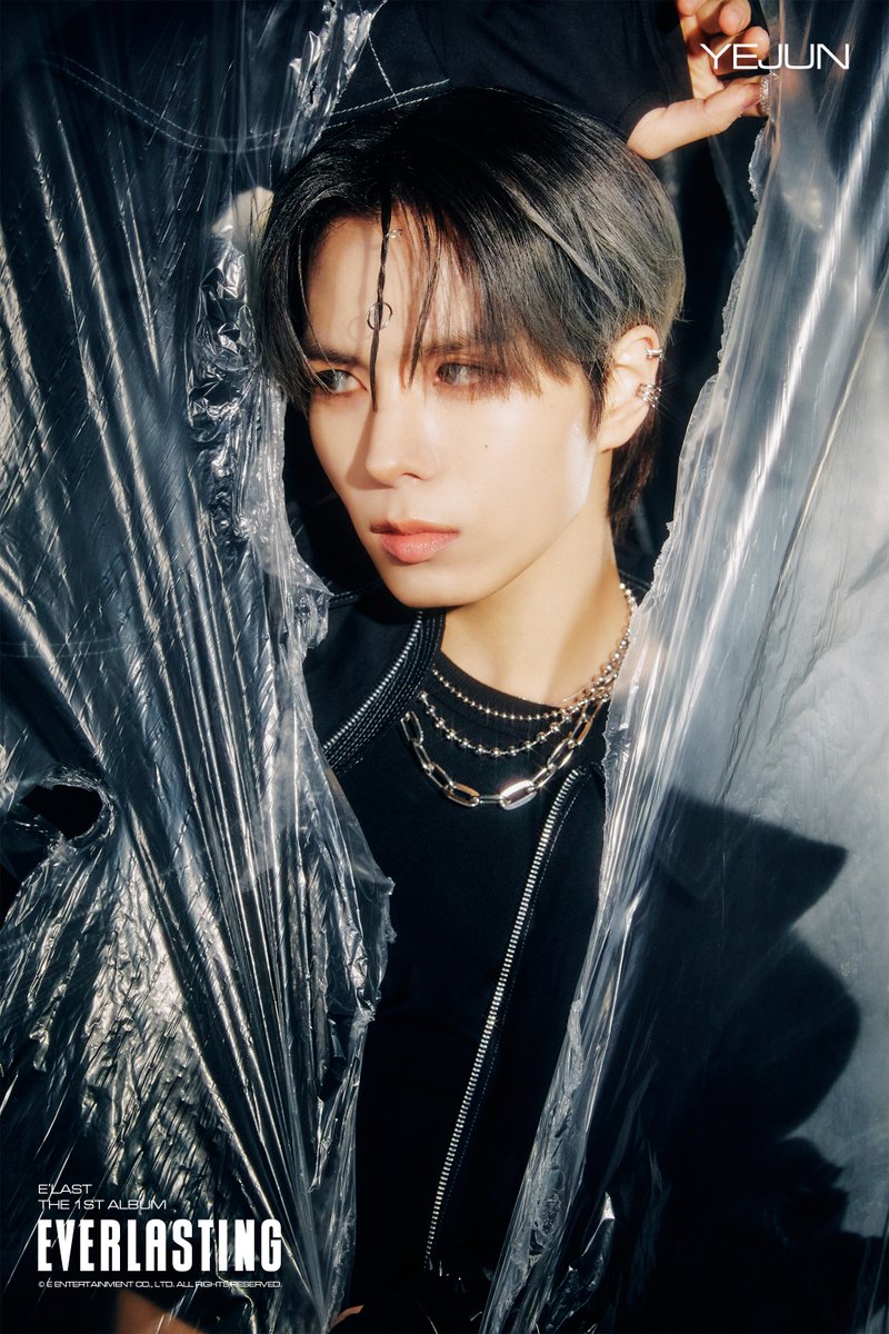 ELASTofficial's tweet photo. E'LAST
⠀
THE 1ST ALBUM
[EVERLASTING]
⠀
💥CONCEPT PHOTO : ETERNITY💥
⠀
🛢 2024.05.02 18:00 (KST)
⠀
#ELAST #엘라스트 #エラスト 
#YEJUN #예준
#EVERLASTING https://t.co/kWPNnXddVK