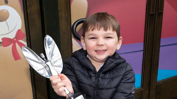 We told you our winners are inspirational... 🥹 You remember Tony Hudgell, the schoolboy amputee who won the hearts of the nation with his fundraising feats for the Evelina Children’s Hospital, where doctors saved his life as a baby. He was our @GMB Young Fundraiser of the…