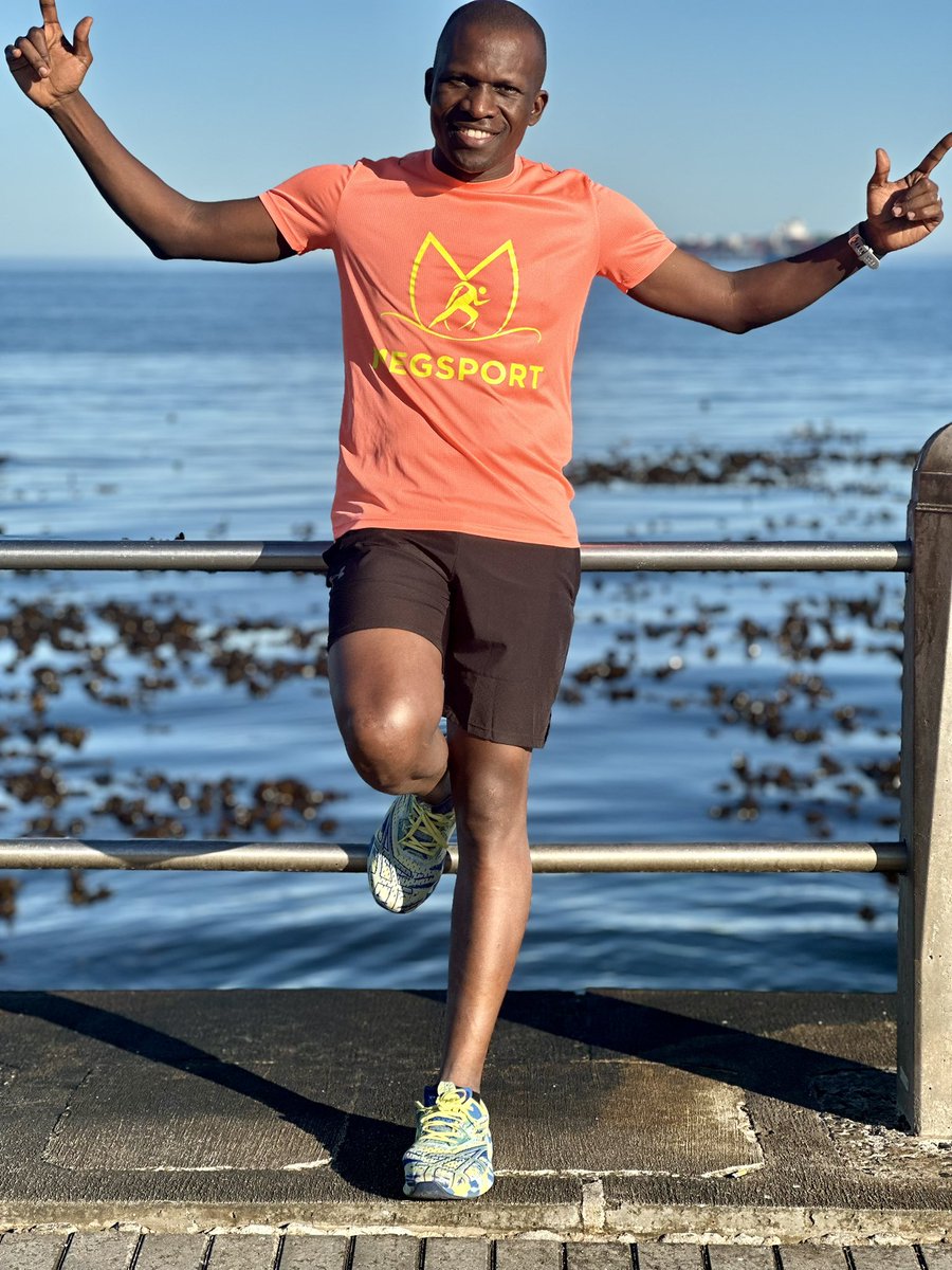 @DoraKibone @Comrade_Otoa, being back on the shores of the Atlantic Ocean brings back memories of April 2021. My real running journey began here, thanks to you. Those morning reminders to get out and run woke up some madness 😁