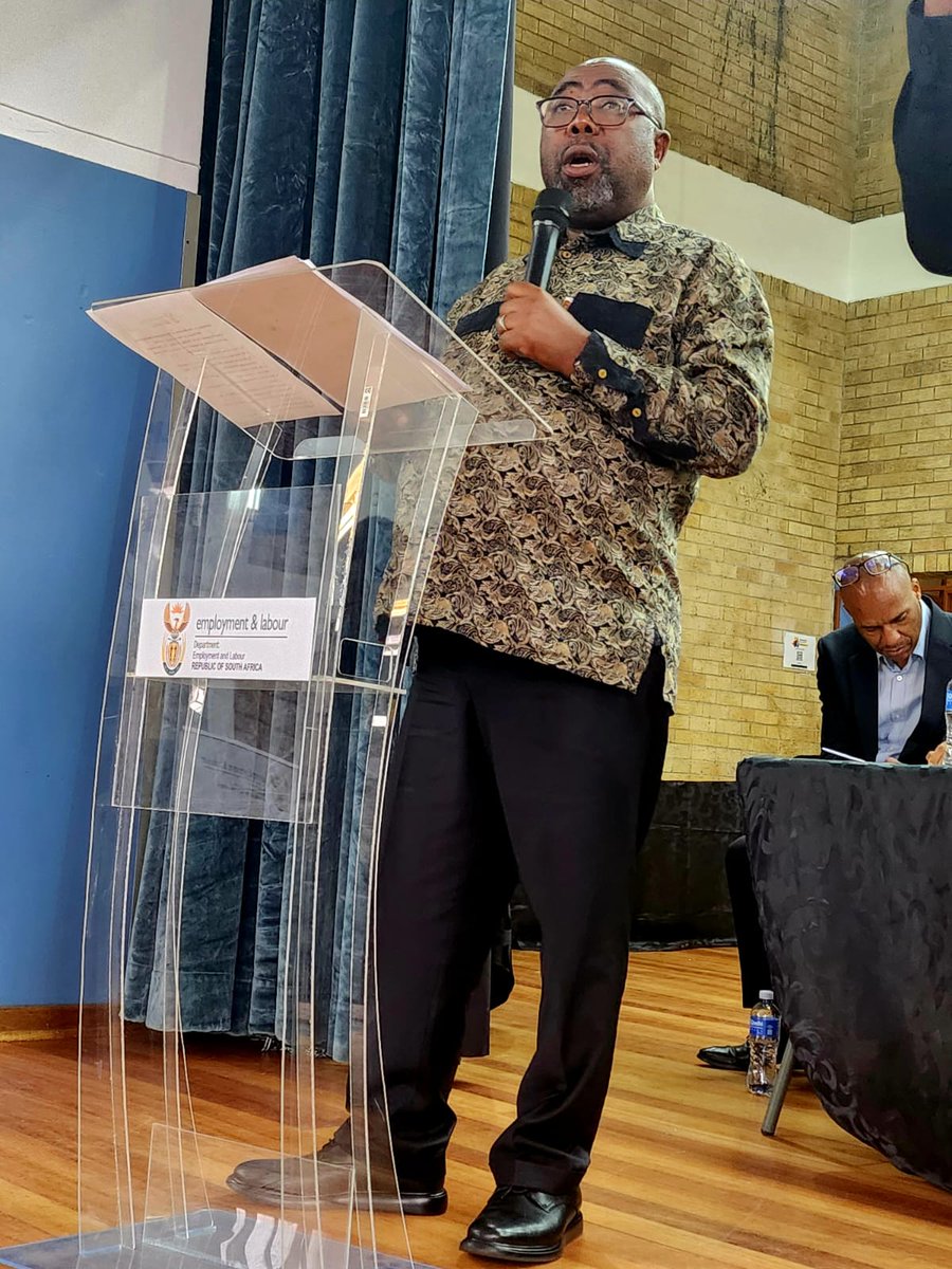 Minister TW Nxesi is today addressing job seekers at the Gauteng #jobfair, held at Tembisa Community Hall. He outlined and emphasised the significance of jobs and creation of platforms/programmes for people to access Employment .
