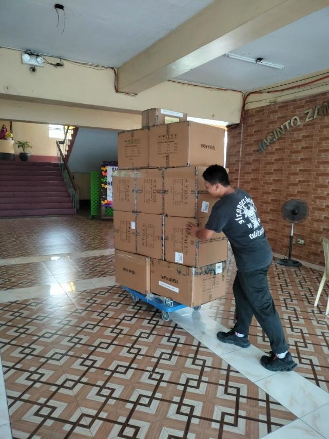 NancyDon171's tweet photo. The goods imported fm China are being unloaded at our warehouse in the Philippines for delivery.📦
One-stop door-to-door shipping service by sea freight fm China to Philippines.🇵🇭🇨🇳

We have branch office and warehouses in the Philippines, can handle customs clearance. https://t.co/hrwa54LnnK