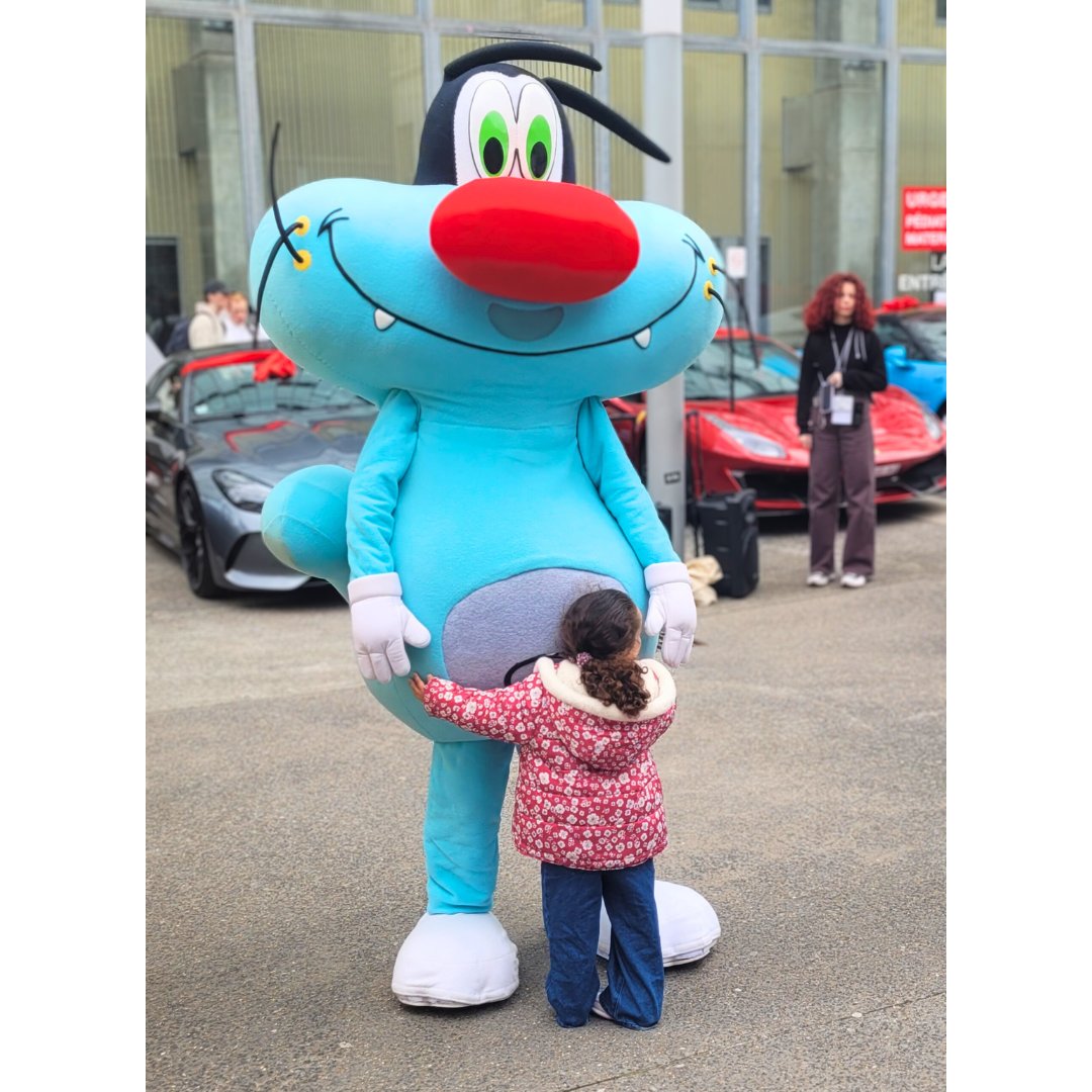 Xilam Animation (@xilamanimation) on Twitter photo Vendredi dernier, #Oggy a rendu visite aux enfants de l’Hôpital Necker. Un après-midi rempli de sourires ❤️ Un grand merci à l’association Un Cadeau Pour La Vie <a href="/ucplv/">UnCadeauPourLaVie</a> , aux bénévoles, et à toutes les équipes de l’Hôpital Necker pour leur accueil des plus chaleureux 😊 Vendredi dernier, #Oggy a rendu visite aux enfants de l’Hôpital Necker. Un après-midi rempli de sourires ❤️ Un grand merci à l’association Un Cadeau Pour La Vie <a href="/ucplv/">UnCadeauPourLaVie</a> , aux bénévoles, et à toutes les équipes de l’Hôpital Necker pour leur accueil des plus chaleureux 😊
