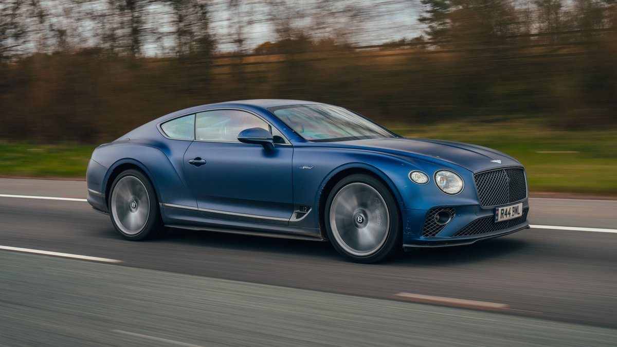 Bentley Continental GT review: now only available as a 542bhp V8. The Bentley Continental GT is sportier than its predecessor, and night-and-day better for it. Though, we'll miss that W12 → topgear.com/car-reviews/be…