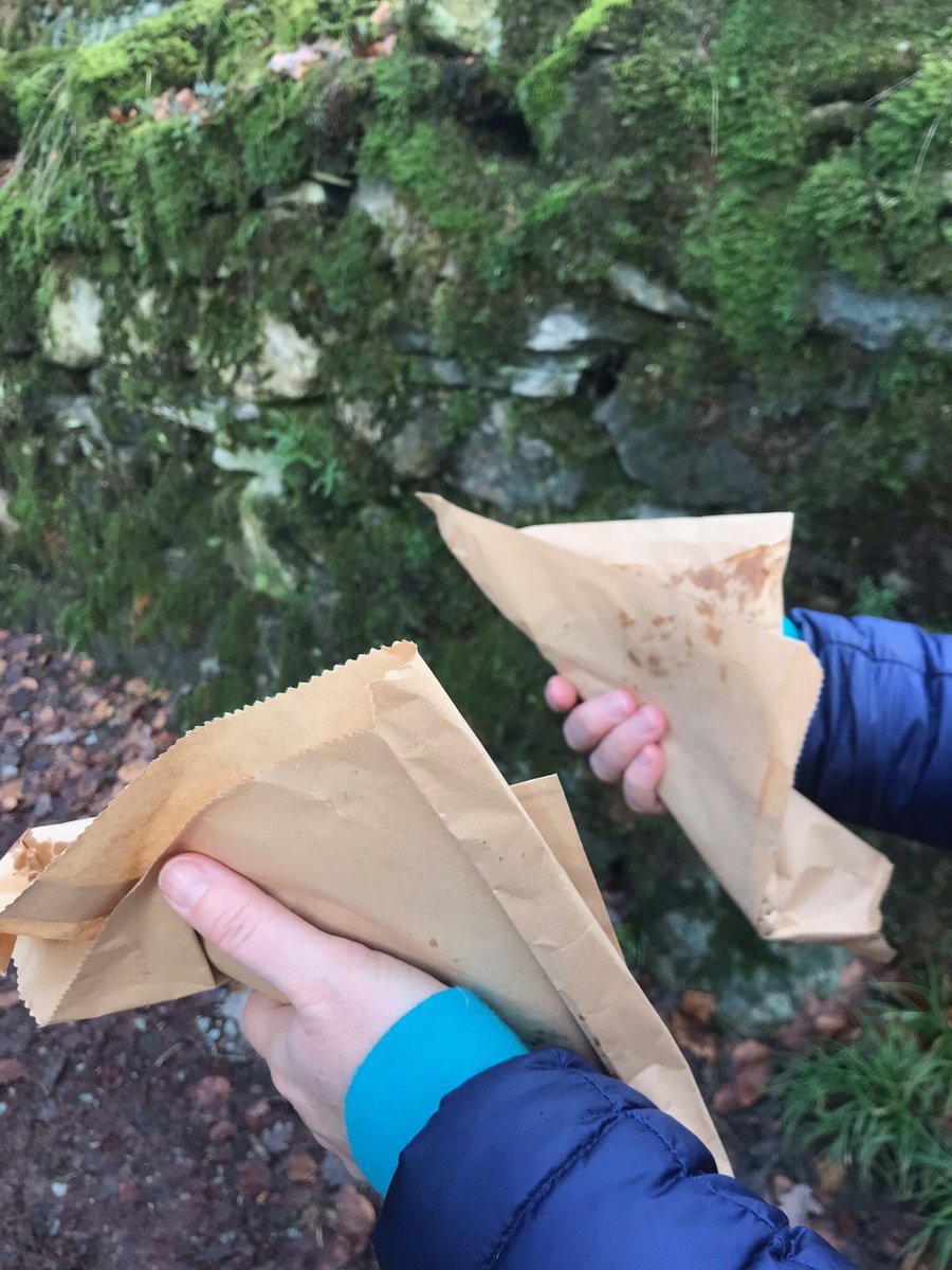 @Muslim_Hikers Great hand warmers when fresh from the kitchen too