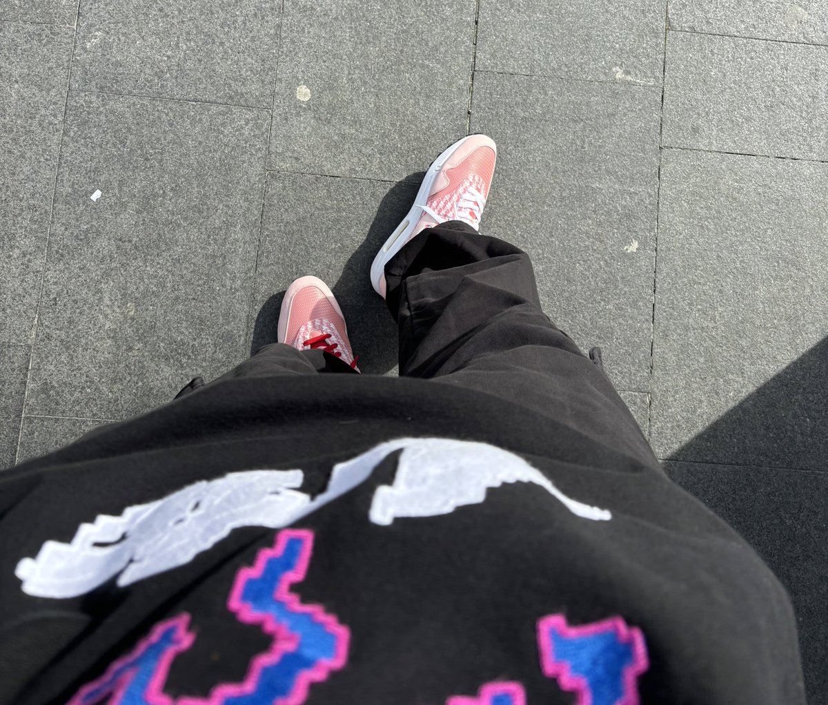 MAC$$ tweet media