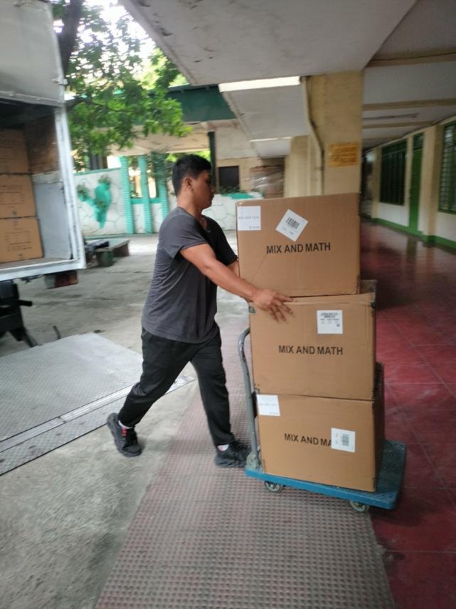 NancyDon171's tweet photo. One-stop door-to-door shipping service by sea freight fm China to Philippines.🇵🇭🇨🇳

We have branch office and warehouses in the Philippines, which can handle customs clearance and  tariff in Port of Manila/cebu/davao/cagayan/ subic.... and deliver the consignee's address.📦 https://t.co/NwsrfzwwXW