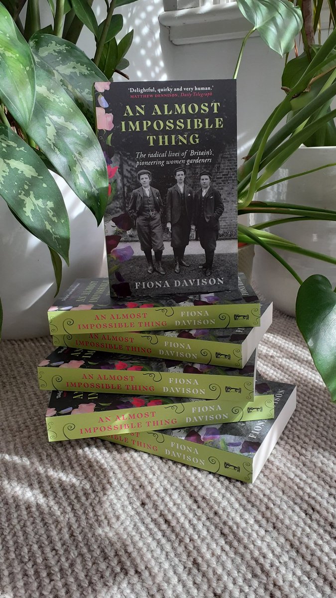 The paperbacks have arrived! Out now in lots of lovely bookshops. Thank you @LittleToller copies donated to @RHSLibraries so @The_RHS members can borrow too.