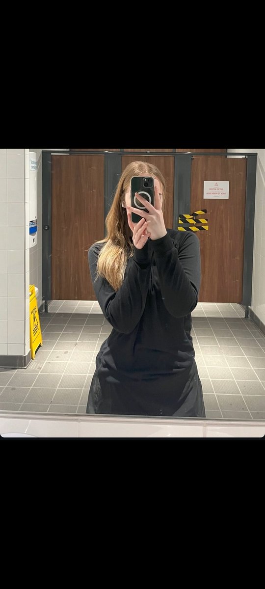 GoddessSam13's tweet photo. Whaaat~~ you think 500$ is enough? For one night as a cuck with me? Hmm let's add it up💕💕 
200$ for our dinner💕💕
200$ for desert ❤️😂
400$ for a gift~💕😂
500$ for a hotel room~ 💕
And 500$ for being a cuck~🖕
Add a zero to every price and I'll accept it 😂😂 https://t.co/yI8ThUdygy
