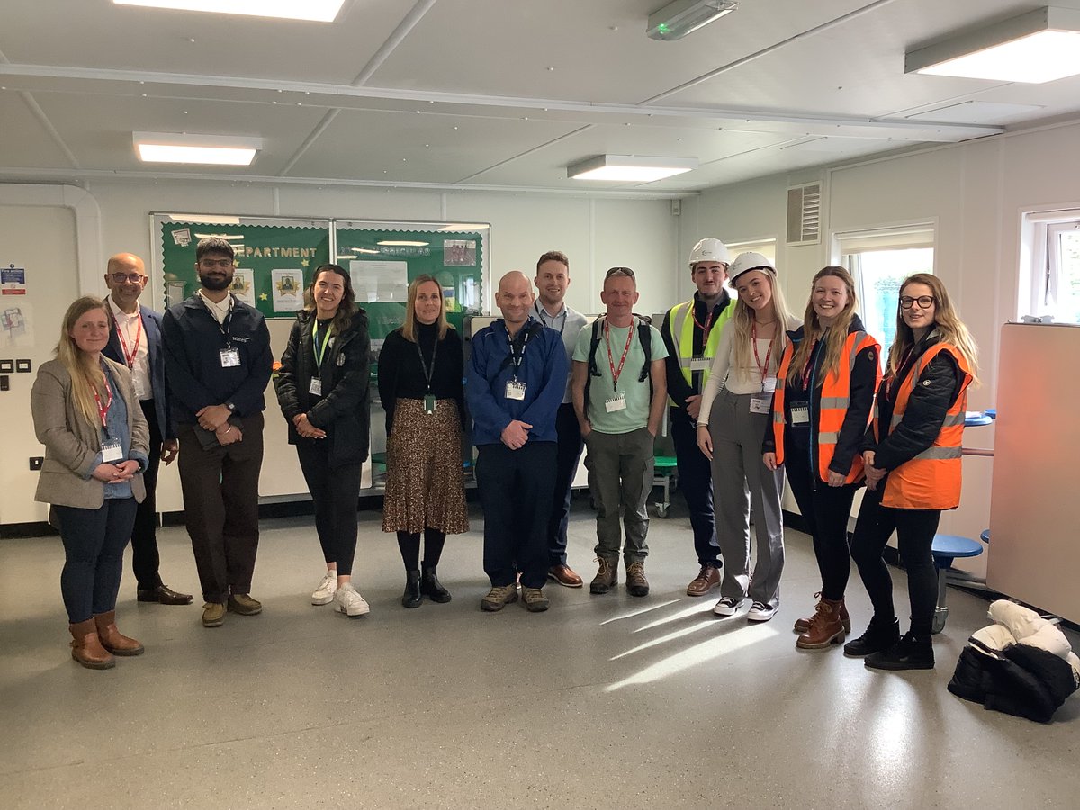 Brook Mead Academy tweet media