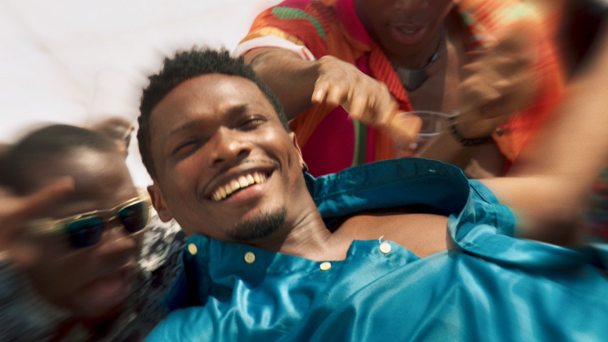 NetflixNaija's tweet photo. Me to my boss: I can't work today because I'm sick

Also, me: https://t.co/4LIUpdNUes
