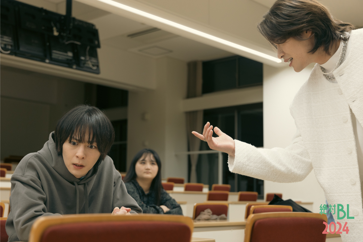 zettaiBL_final's tweet photo. 💬第4話【VS学園祭】あらすじ 

高校の学園祭を訪れたモブ。舞台上では男たちによる「シンデレラ」が上演されていた。カメラを片手に弟・綾人の出番を待つモブであったが…。

#絶対BL #絶対BL2024 #Lemino https://t.co/eA4MF1e1zz