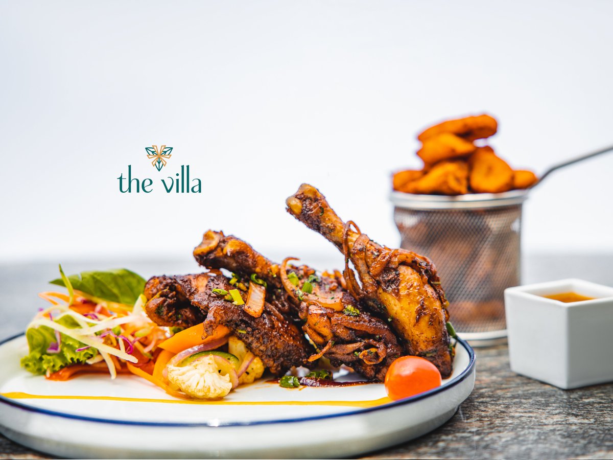 Indulge in the exotic flavors of The Villa's Caribbean Jerk Chicken, a culinary voyage to the heart of the tropics, where each bite is a savory celebration of island life. 🌴🍗

#TheVillasExperience #CaribbeanCuisine
