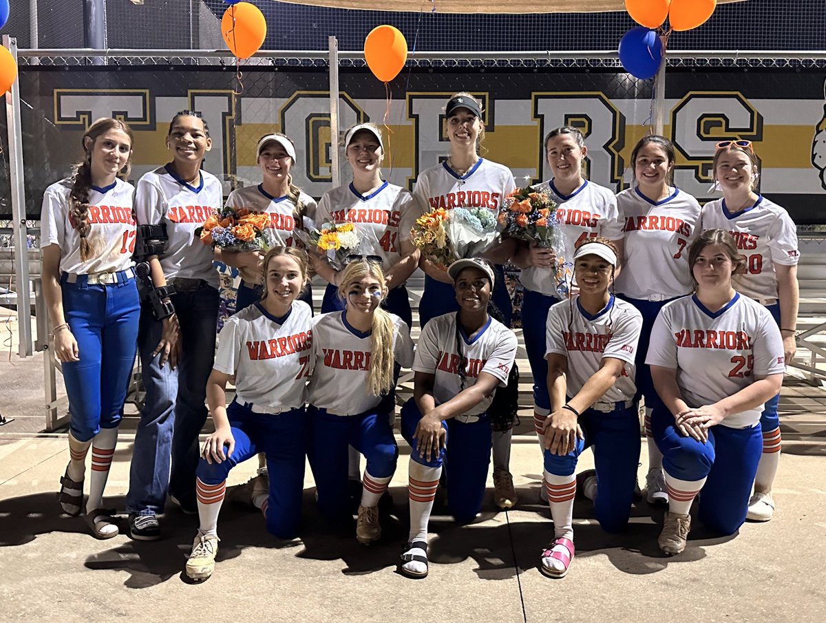 Congratulations to Warrior 2024 Seniors Braylee Hall, Mallory Dwyer @Dwyer2024 , Breanne Calhoun @BreCalhoun06 and Addilynn Hall! Each one contributed to the 5-3 win against St. Agnes!