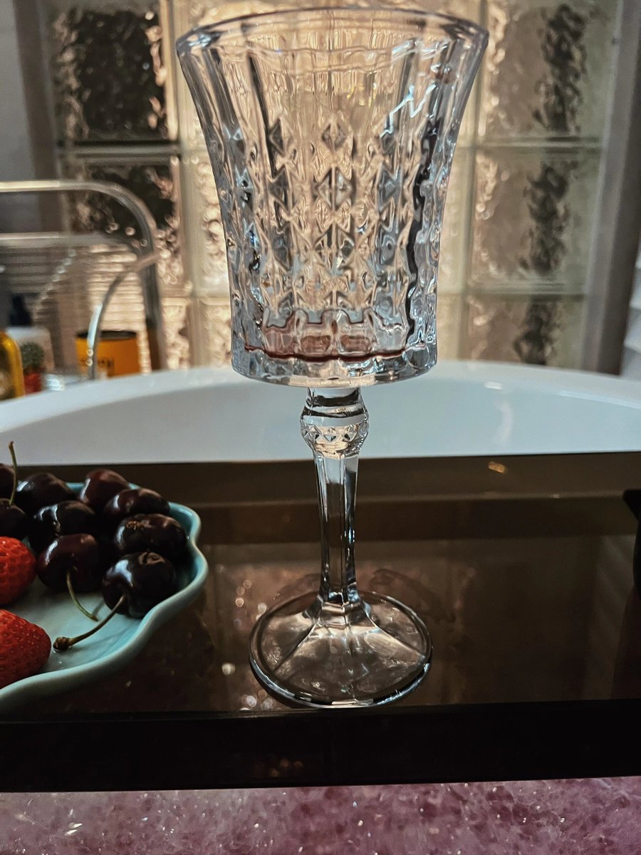 iRunDisMixtapes's tweet image. Good-looking makeup is not as good as good-looking skin