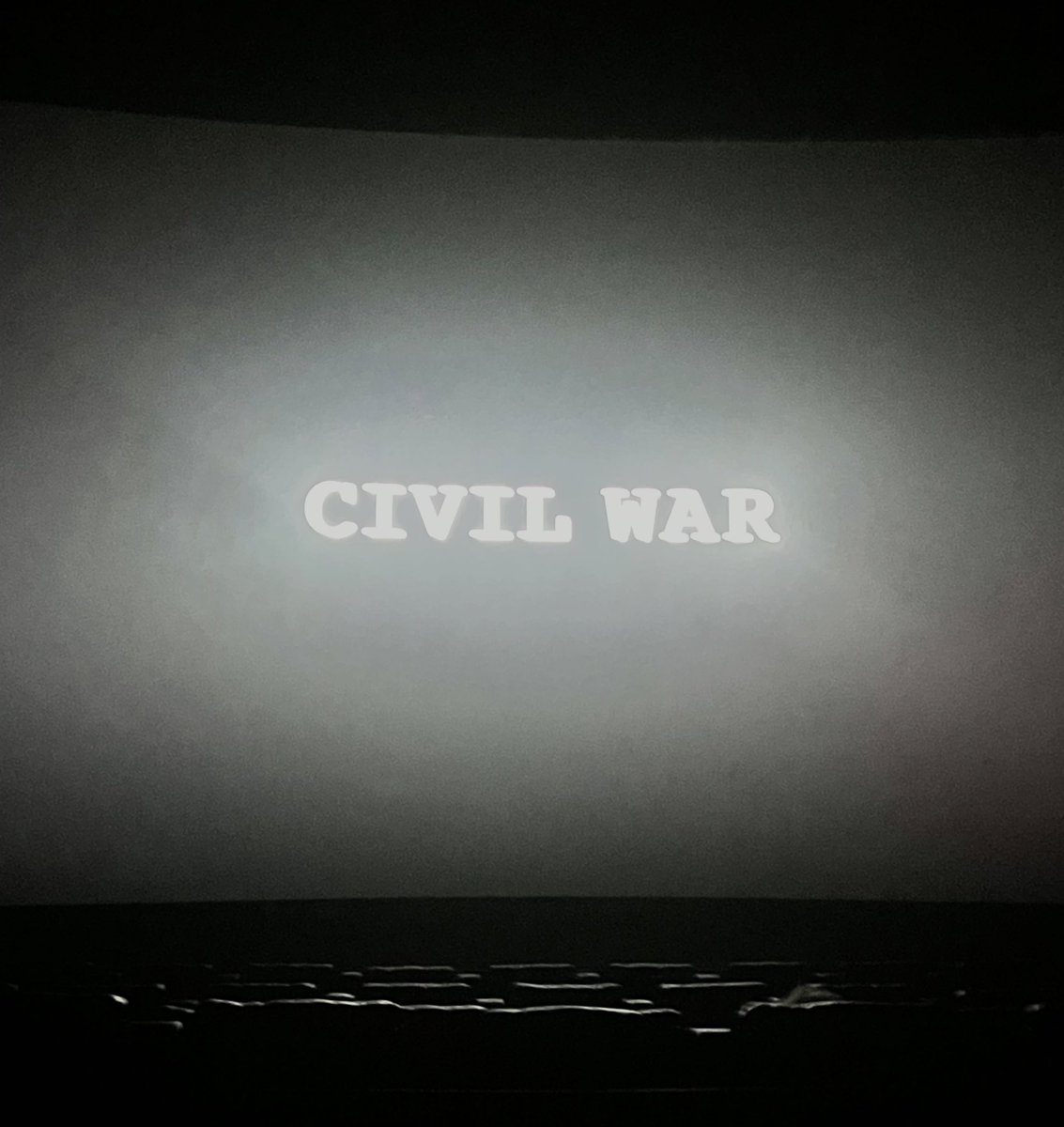 just watched #CivilWarMovie my rating: ⭐️⭐️⭐️.⭐️ it’s good but it’s nothing fantastic. trailer better than movie imo. but i did enjoy it. rating ≠ personal enjoyment. and my god…. watching this in XD.. SO loud. but highly recommend!