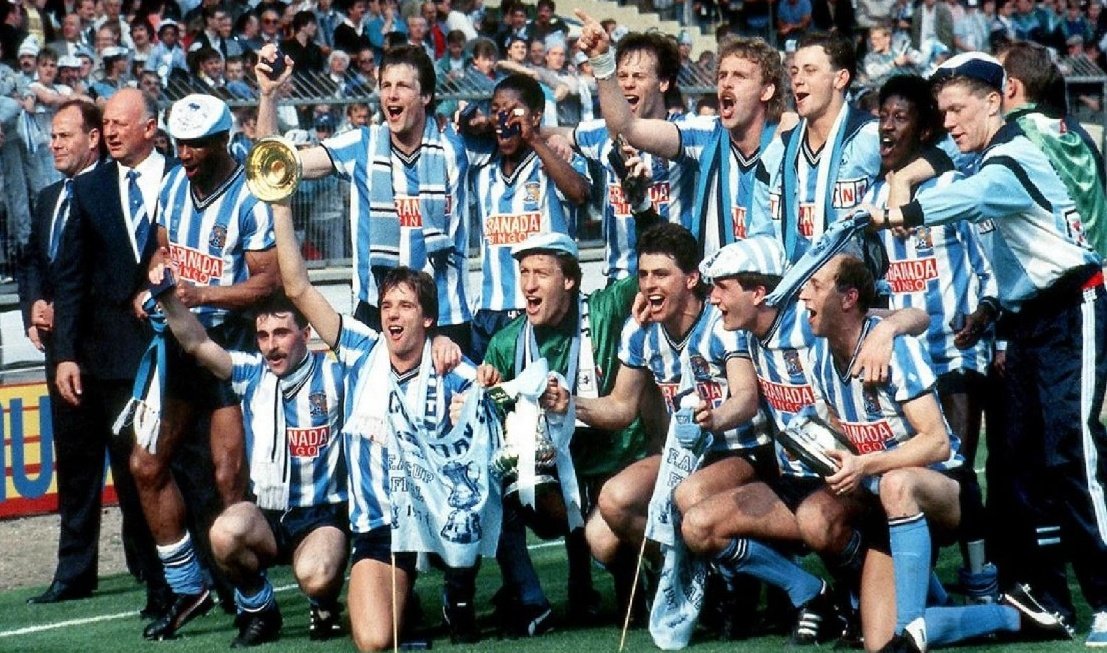 Coventry City players celebrate after winning the FA Cup back in 1987

#CCFC #CoventryCity #SkyBlues #FACup