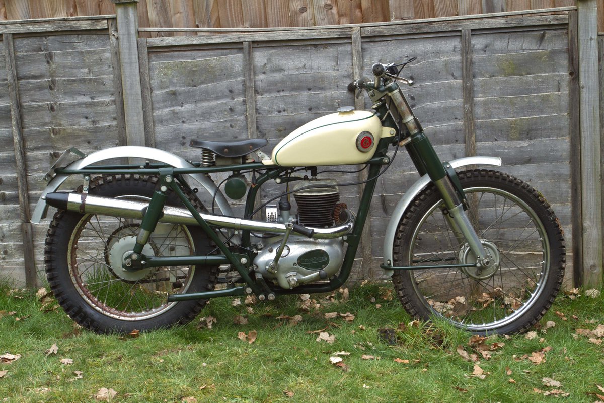 1961 Francis-Barnett Model 85 Trials
source: tinyurl.com/5xcbu28v
#ClassicMotorcycles