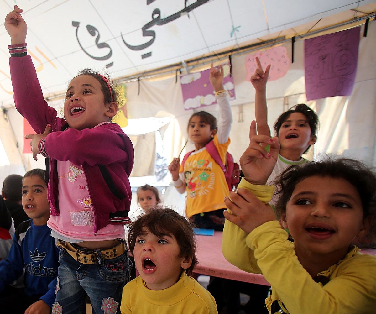 Through #LanguageForResilience grants, Palestinian and UK partners will be working with communities across the country on projects that empower students, teachers and young people through English language development, storytelling and mentorship. Explore the projects here: