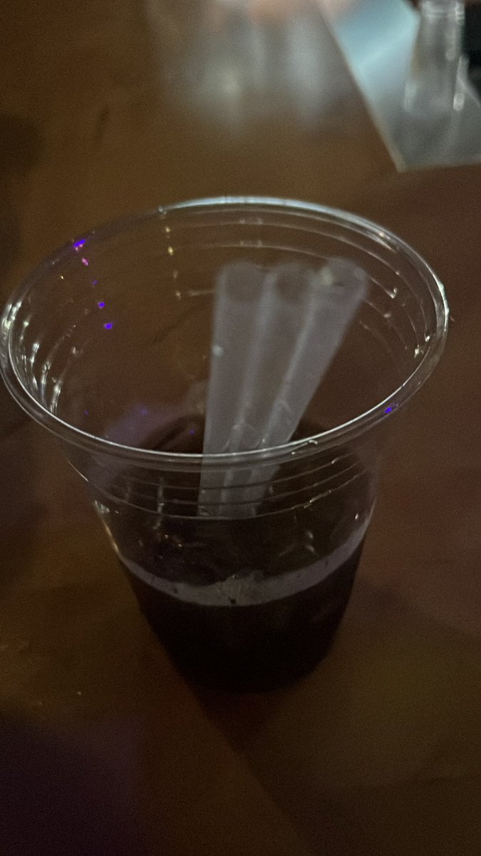 KyleBrodziak21's tweet photo. Is it 3 straw Thursday? Holy fuck I’m rinsed. Alarm set early tomorrow to watch tig finish his second nine. If ur not up watching ur not a golf guy. Just being honest. Straight facts in this household. #trusttree https://t.co/8YjvBgjM4r