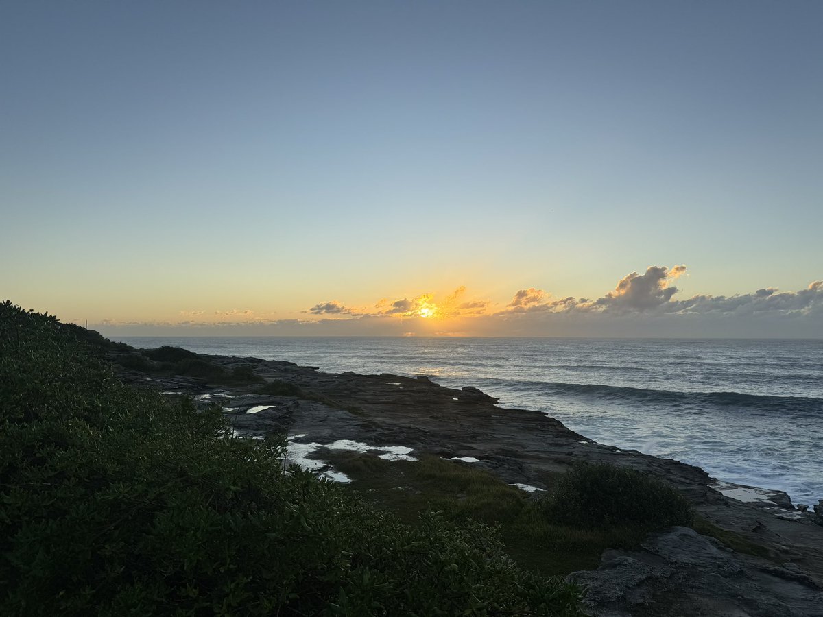 Happy Friday colleagues ! What a week it’s been ! Have a well deserved break with your beautiful family and friends !!! 

THANKYOU for stepping up as you have - as you always do. #strongesttogether <a href="/nswppa/">New South Wales Primary Principals’ Association</a>