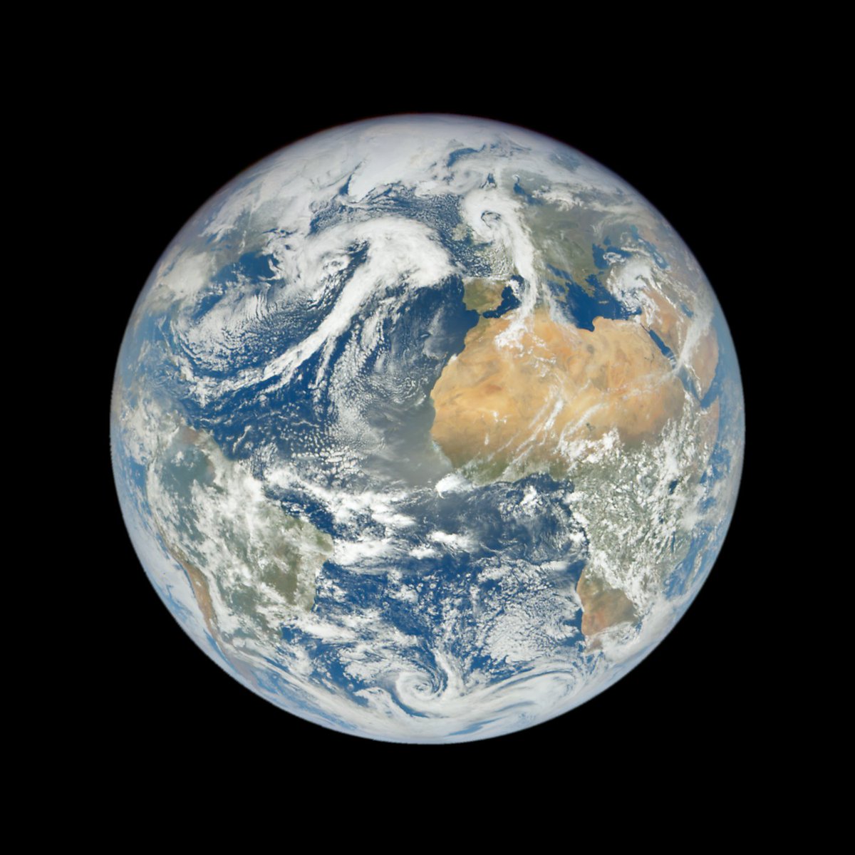 13:08 on Tuesday April 9th, over the North Atlantic Ocean