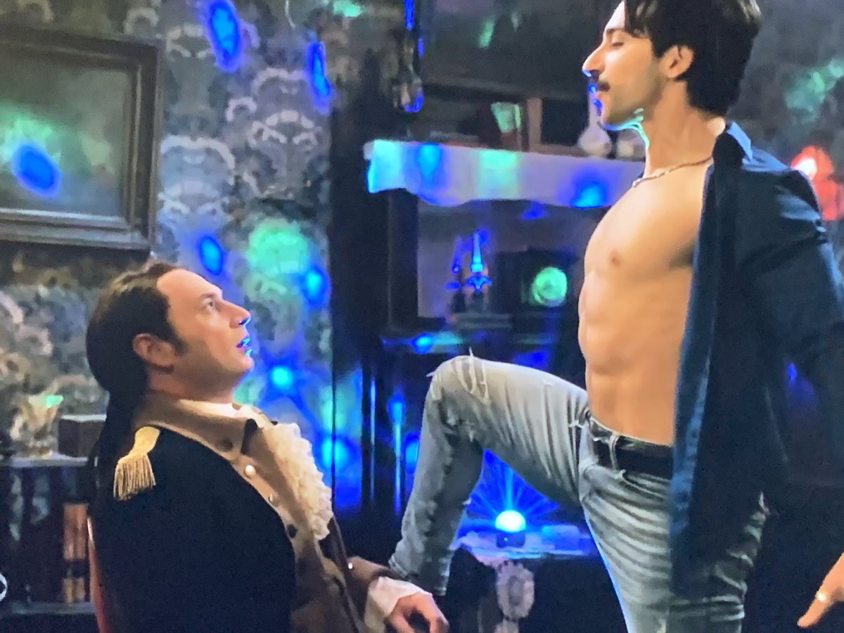 Isaac getting a Dino-lecture with his bachelor party lap dance is just SUCH good TV. 🤣🤣🤣 #Ghosts #GhostsCBS @GhostsCBS