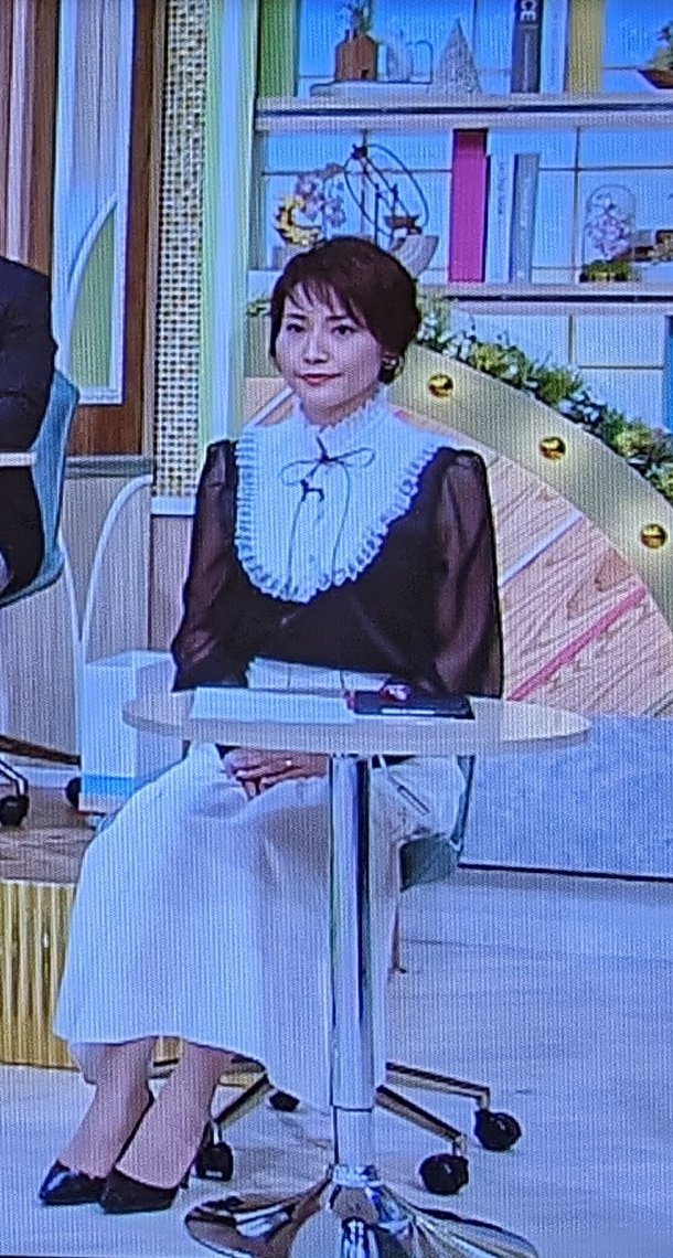 あっ！ 今日の金子さんの服😁 #金子恵美 #ゴゴスマ