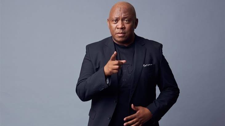 #NoNameBreakfastShow | Radio Icon, the legendary @Linda_Sibiya 'Mr Magic' is in the building 🔥🔥🔥 #IamListeningToRadio2000 #Radio2000 @djsbu @nathi_ndamase @LeloMzaca