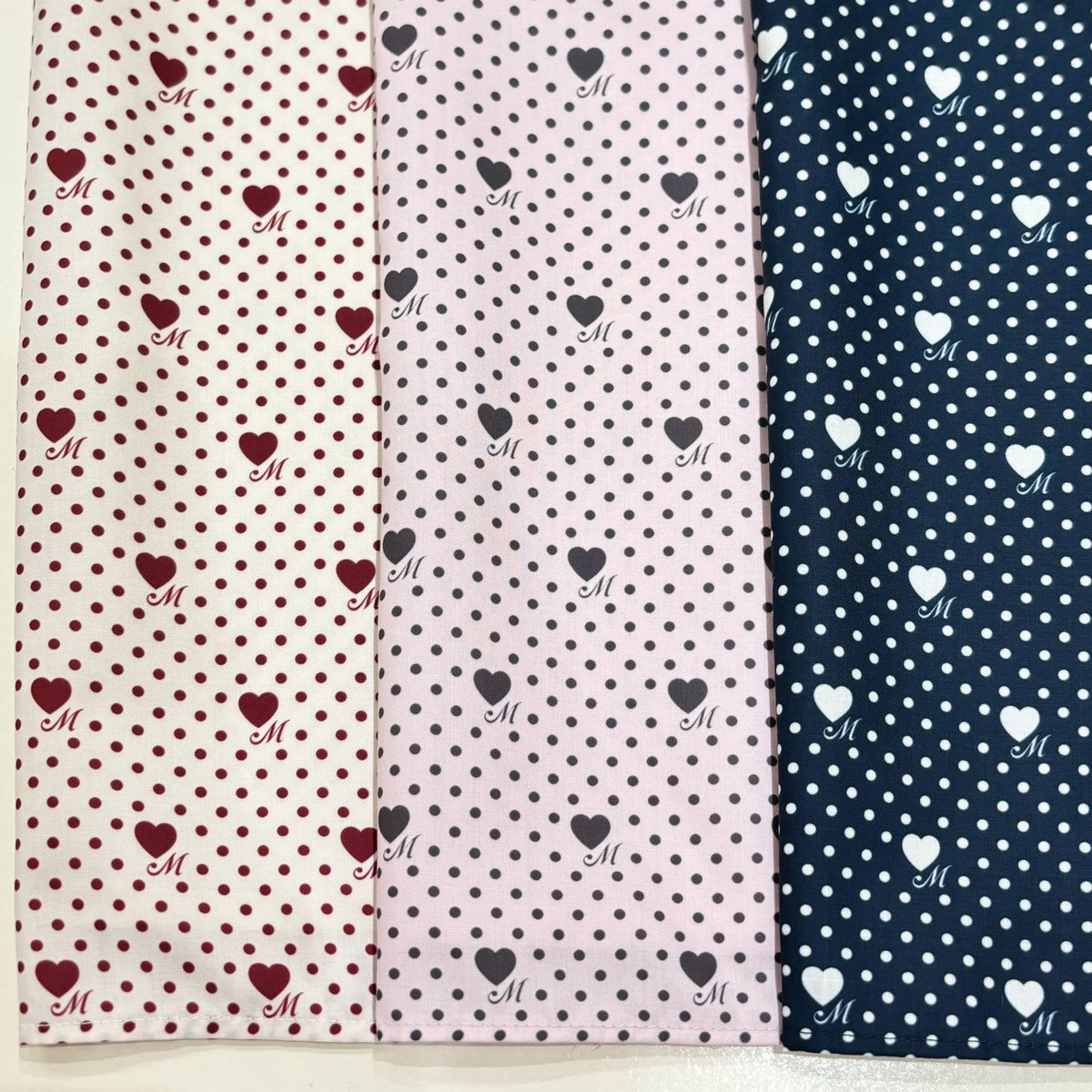 【青木美沙子様×Melody  BasKet】

Little dot heartジャンパースカート
color：ネイビー
M size：¥34,100(税込)
Plus size：¥36,300(税込)

すぐにお持ち帰り頂けます✨
お取り置き、店舗通販も可能です🎀